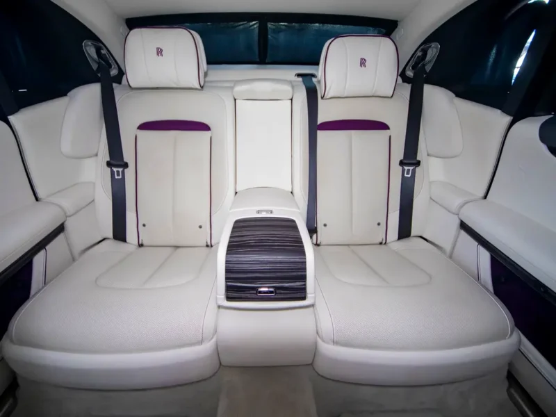 2021 Rolls-Royce Ghost Standard 6.7L V12 Twin Turbo Engine Grey White Sedan GCC