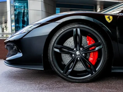 2025 Ferrari 296 GTS Standard 3.0-liter twin-turbocharged V6 engine Black Red Sports Car