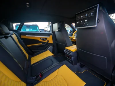 2019 Lamborghini Urus Standard V8 Twin Turbo Petrol Engine 4.0 Litres Blue Yellow SUV