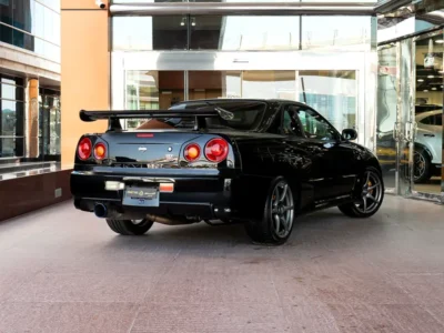 1999 Nissan Skyline GT-R 2.6-liter twin-turbocharged inline-six Engine Black Grey Coupe
