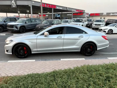 2011 Mercedes-Benz CLS-Class CLS 63 AMG 6.3L V8 BITURBO Engine Silver Black Sedan