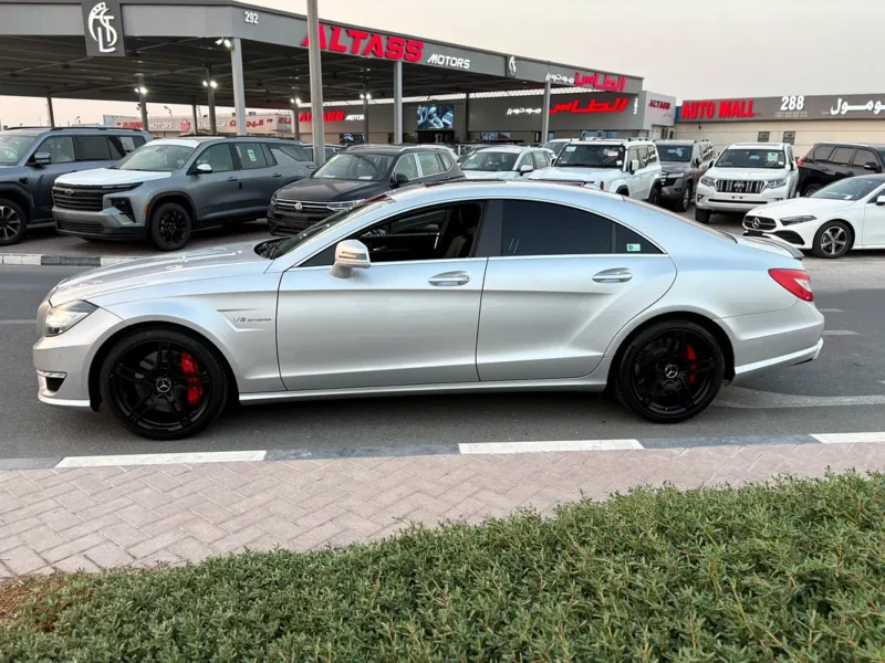 2011 Mercedes-Benz CLS-Class CLS 63 AMG 6.3L V8 BITURBO Engine Silver Black Sedan