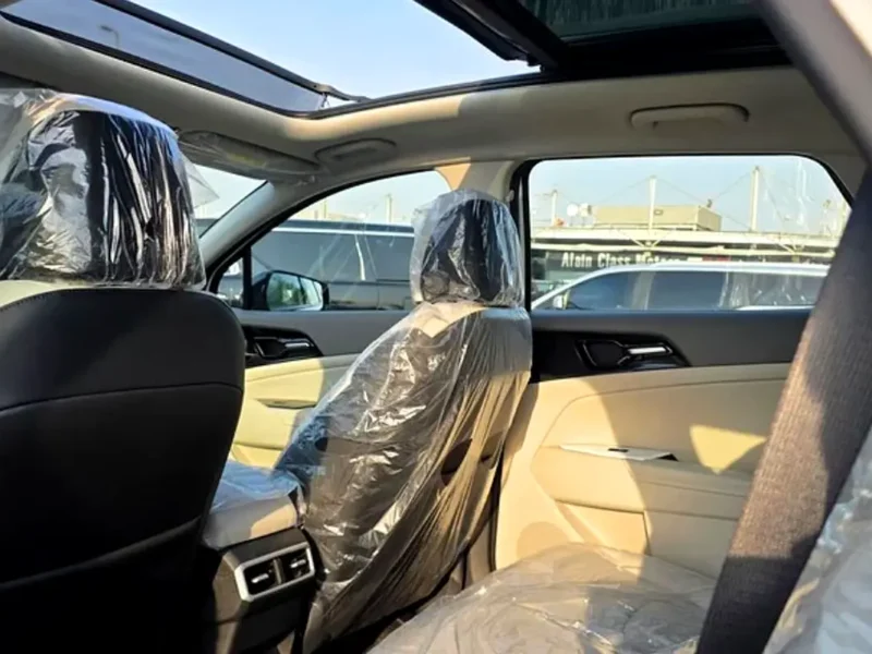 2025 Kia Sportage Other 4 Cylinders Petrol Engine White SUV Automatic Full Option