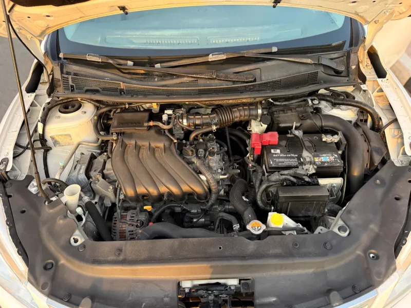 2020 Nissan Sentra Standard 1.6L 4 Cylinders Engine White Beige Sedan Mid Option GCC