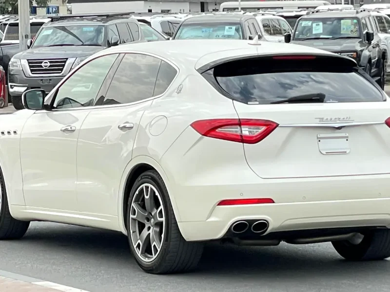 2017 Maserati Levante Standard V6 Engine White Red SUV Full option Excellent Condition