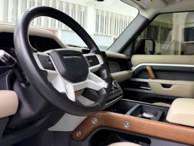 2022 Land Rover Defender 110 HSE (P400) 6 Cylinders Petrol Engine White Beige SUV