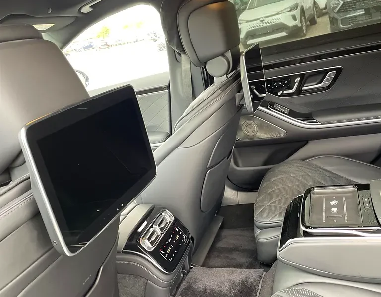 2022 Mercedes-Benz S-Class S 580 4Matic 8 Cylinders Engine White Black Sedan FULL OPTION