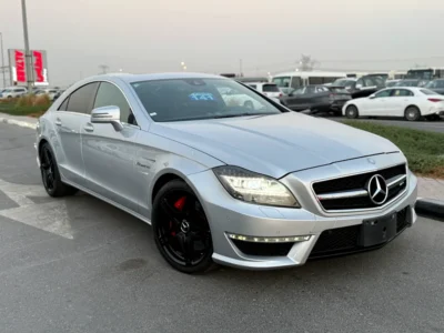 2011 Mercedes-Benz CLS-Class CLS 63 AMG 6.3L V8 BITURBO Engine Silver Black Sedan