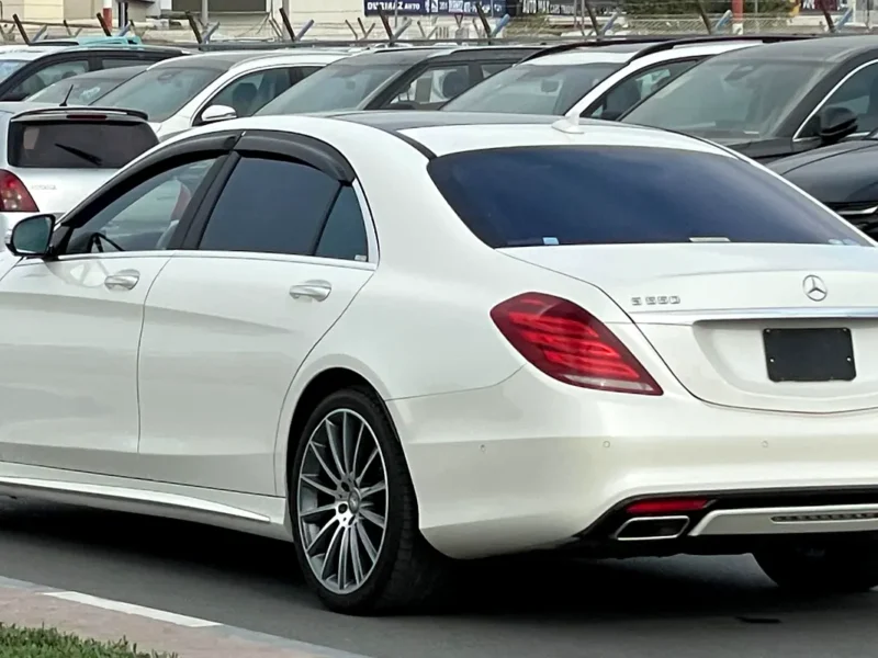 2015 Mercedes-Benz S-Class S 550 8 Cylinders Engine White Black Sedan PREMIUM PACKAGE