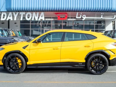 2024 Lamborghini Urus S Twin-Turbo V8 Petrol Engine 4.0 Litres Yellow Black SUV