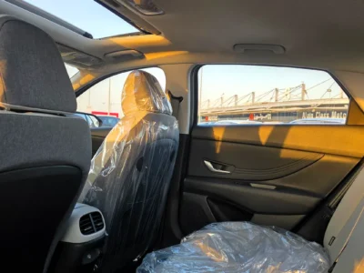 2025 Hyundai Elantra Other 4 Cylinders Petrol Engine Black White Sedan Full Option