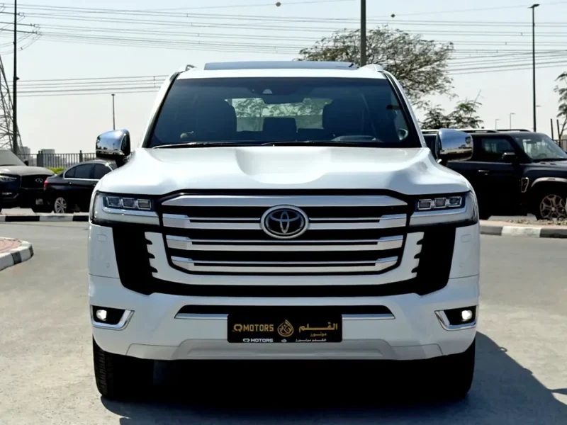 2022 Toyota Land Cruiser VXR 3.5 Liters 6 Cylinders Petrol Engine White Red SUV