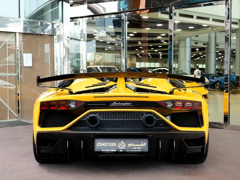 2021 Lamborghini Aventador LP 770-4 Superveloce Jota Roadster V12 Yellow Black Sports Car