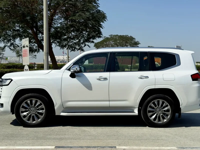 2022 Toyota Land Cruiser VXR 3.5 Liters 6 Cylinders Petrol Engine White Red SUV