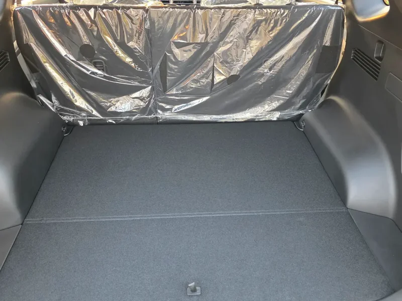 2025 Hyundai Tucson N Line 4 Cylinders Petrol Engine White Black SUV Automatic