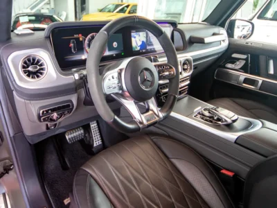 2021 Mercedes-Benz G-Class G 63 AMG 4.0 Litres V8 Biturbo Petrol Engine Brown Black SUV