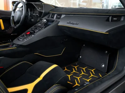 2021 Lamborghini Aventador LP 770-4 Superveloce Jota Roadster V12 Yellow Black Sports Car