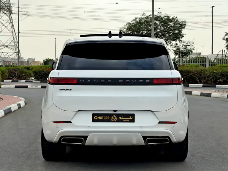 2024 Land Rover Range Rover Sport HSE Dynamic 3.0L inline-6-cylinder White Maroon SUV