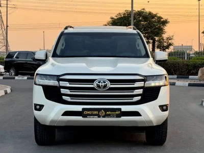 2024 Toyota Land Cruiser EXR 4.0 Liters V6 Petrol Engine White Beige SUV GCC Specs