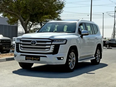 2022 Toyota Land Cruiser VXR 3.5 Liters 6 Cylinders Petrol Engine White Red SUV