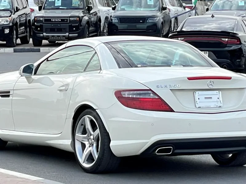 2012 Mercedes-Benz SLK 350 Blueefficiency 6 Cylinders White Red Convertible Full option