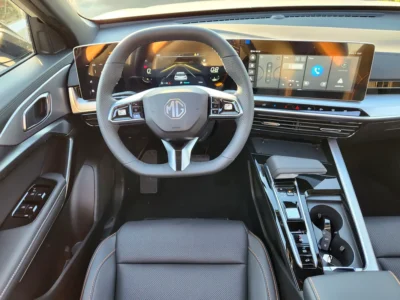 2025 MG One Other 4 Cylinders Petrol Engine Black SUV GCC Specs Automatic