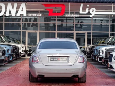 2021 Rolls-Royce Ghost Standard 6.7L V12 Twin Turbo Engine Grey White Sedan GCC