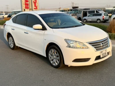 2020 Nissan Sentra Standard 1.6L 4 Cylinders Engine White Beige Sedan Mid Option GCC
