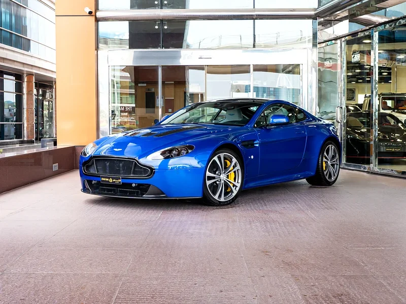 2015 Aston Martin V8 Vantage S 4.7 Litres V8 Petrol Engine Blue White Coupe