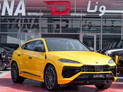 2025 Lamborghini Urus SE V8 4.0 Litres Twin-Turbo Plug-in Hybrid Yellow Black SUV