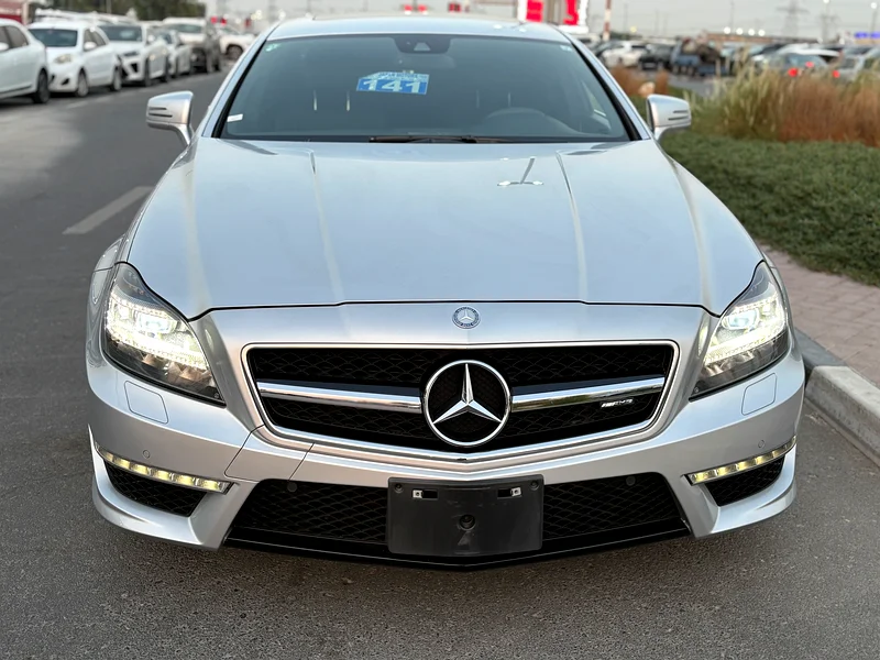 2011 Mercedes-Benz CLS-Class CLS 63 AMG 6.3L V8 BITURBO Engine Silver Black Sedan