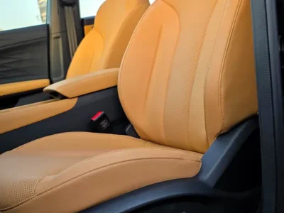 2025 MG HS 1.5 Litres 4 Cylinder Petrol Engine Black Orange Crossover Full option