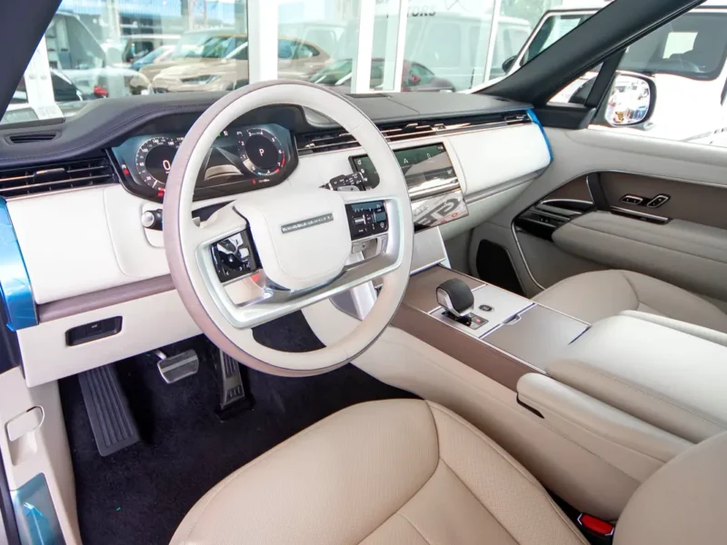 2025 Land Rover Range Rover Autobiography V6 3.0L Turbo Petrol Engine Gold White SUV