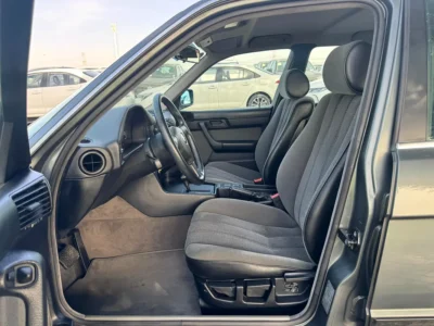 1990 BMW 5-Series 525i 6 Cylinders Petrol Engine Grey Sedan Automatic Clean Title