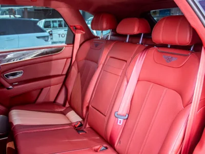 2018 Bentley Bentayga Standard 8 Cylinders Petrol Engine Black Red SUV GCC Specs