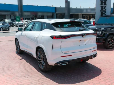 2025 Changan UNI-Z Premium 1.5 Litres Turbo Engine 4 Cylinders White Tan SUV