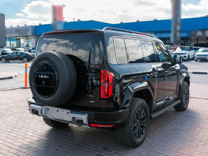 2025 BYD Leopard 5 Ultra 120KM 1.5 Litres 4 Cylinders Hybrid Engine Black Tan SUV