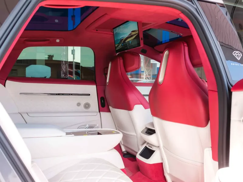 2025 Avatr 12 Other Royal Edition Electric Vehicle Black White Luxury Sedan Full Option