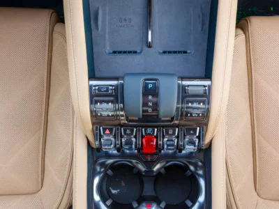 2025 BYD Leopard 5 Ultra 120KM 1.5 Litres 4 Cylinders Hybrid Engine Black Tan SUV