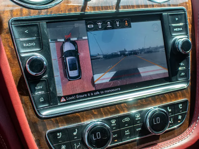 2018 Bentley Bentayga Standard 8 Cylinders Petrol Engine Black Red SUV GCC Specs