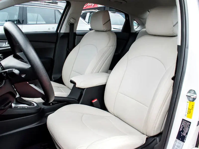 2024 Kia Cerato Base 4 Cylinders Petrol Engine White Beige Sedan GCC Specs