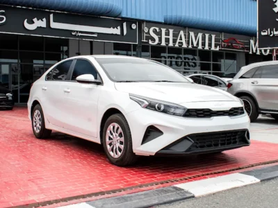 2024 Kia Cerato Base 4 Cylinders Petrol Engine White Beige Sedan GCC Specs