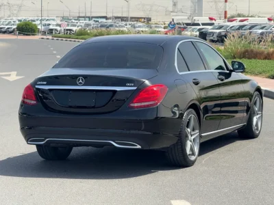 2016 Mercedes-Benz C-Class C250 4 Cylinders Petrol Engine Black Sedan CLEAN CAR