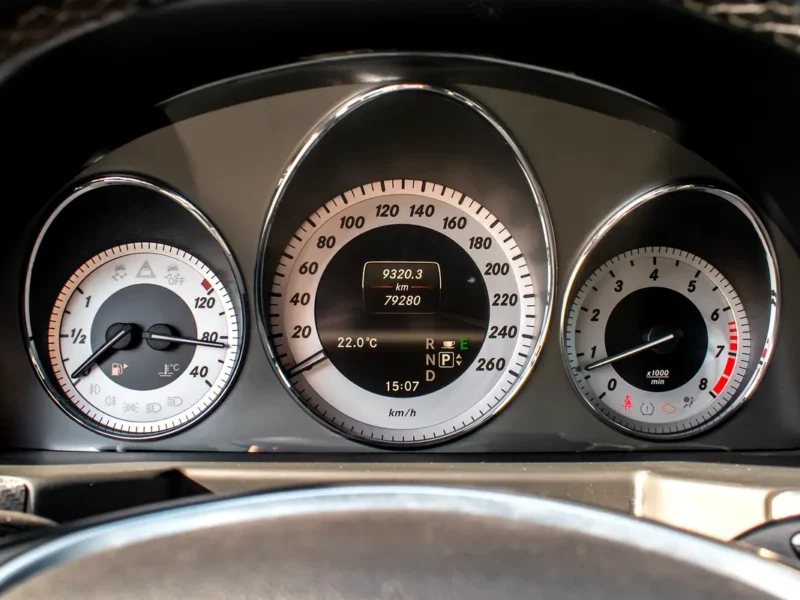 2013 Mercedes-Benz GLK-Class GLK 350 4matic 3.5L 6 Cylinders Engine Silver Black SUV