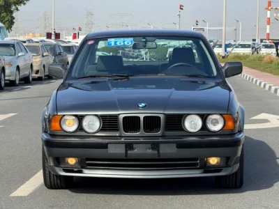 1990 BMW 5-Series 525i 6 Cylinders Petrol Engine Grey Sedan Automatic Clean Title