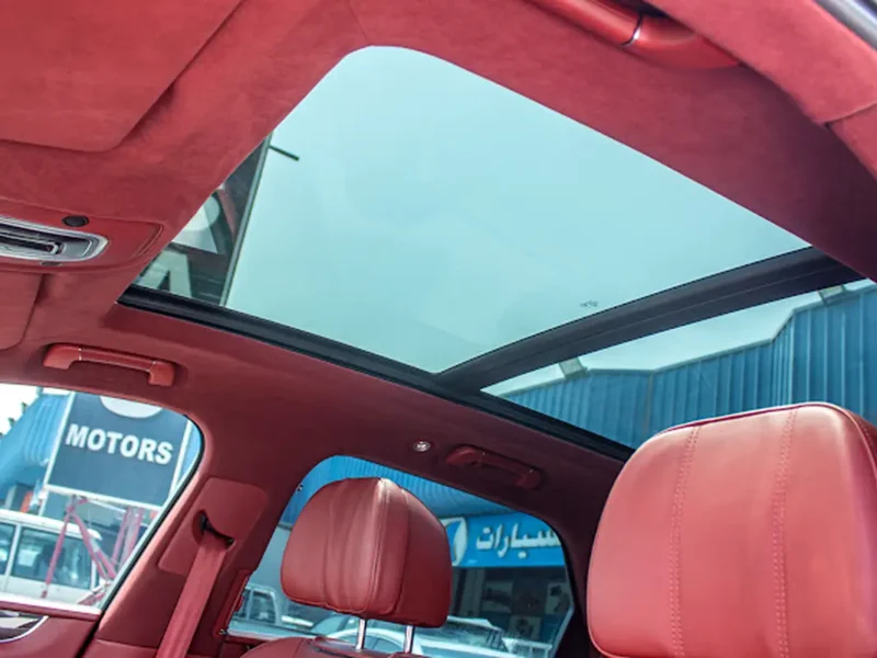 2018 Bentley Bentayga Standard 8 Cylinders Petrol Engine Black Red SUV GCC Specs