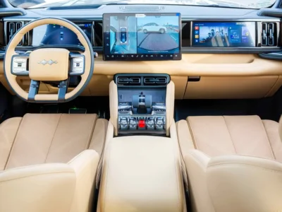 2025 BYD Leopard 5 Ultra 120KM 1.5 Litres 4 Cylinders Hybrid Engine Black Tan SUV