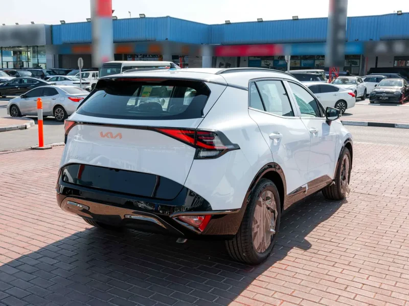 2025 Kia Sportage Other 2.0 Litres 4 Cylinders Petrol Engine White Black SUV GCC Specs
