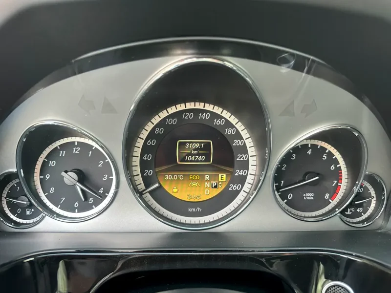 2012 Mercedes-Benz E-Class E 350 3.5 Litres V6 Petrol Engine Black Sedan Clean Car