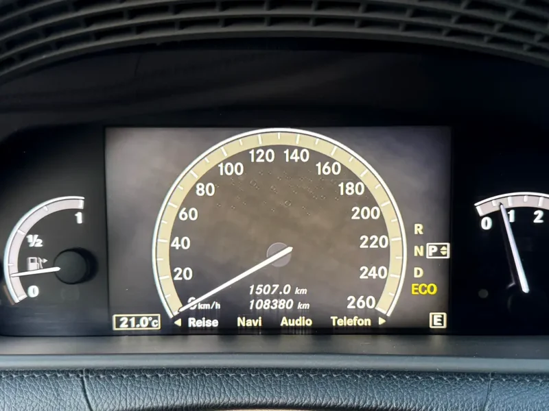 2012 Mercedes-Benz CL-Class CL 550 8 Cylinders Petrol Engine White Coupe